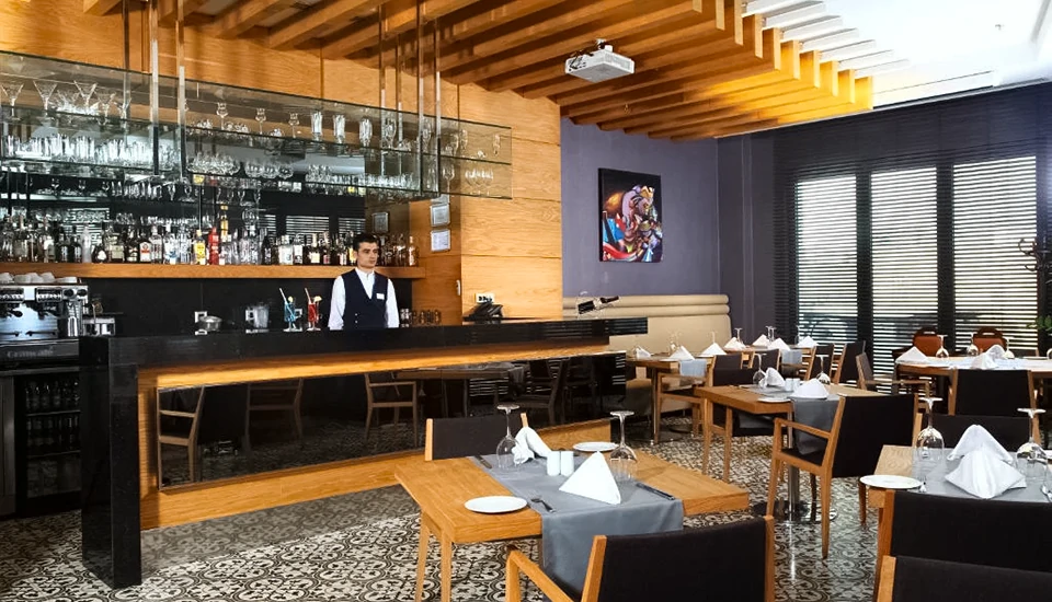 هتل دورا استانبول